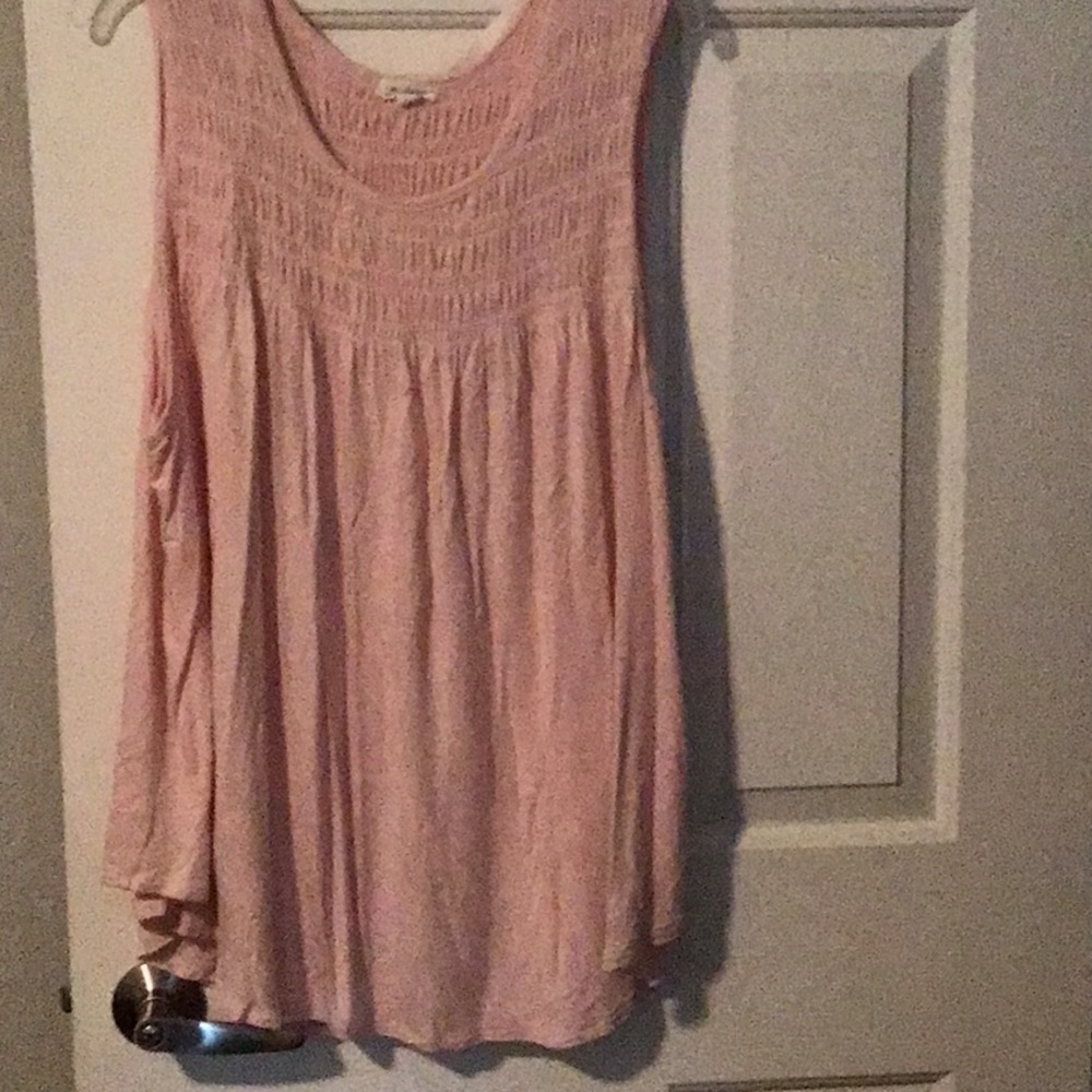 Women’s 2x plus pink tank by eyeshadow